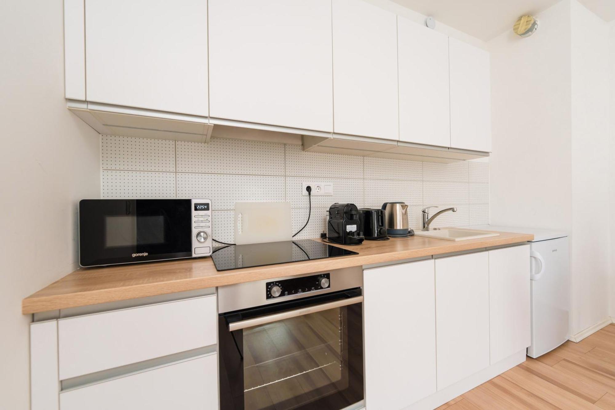 Brand New Modern Apartment-2 Rooms-Balcony-Garage Budapest Exterior photo
