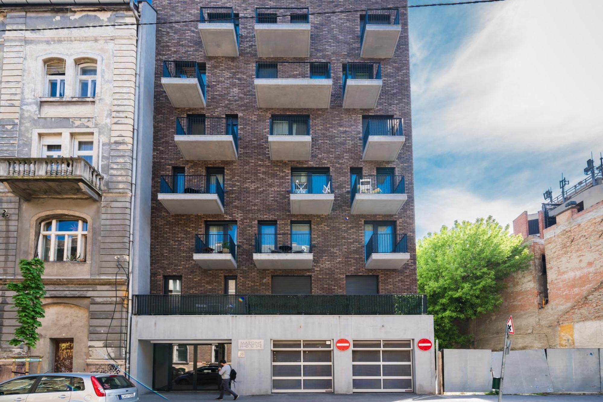 Brand New Modern Apartment-2 Rooms-Balcony-Garage Budapest Exterior photo